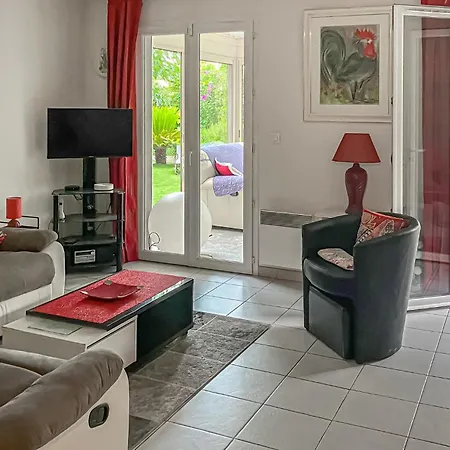 Cozy In With Swimming Pool Ferienhaus La Ciotat